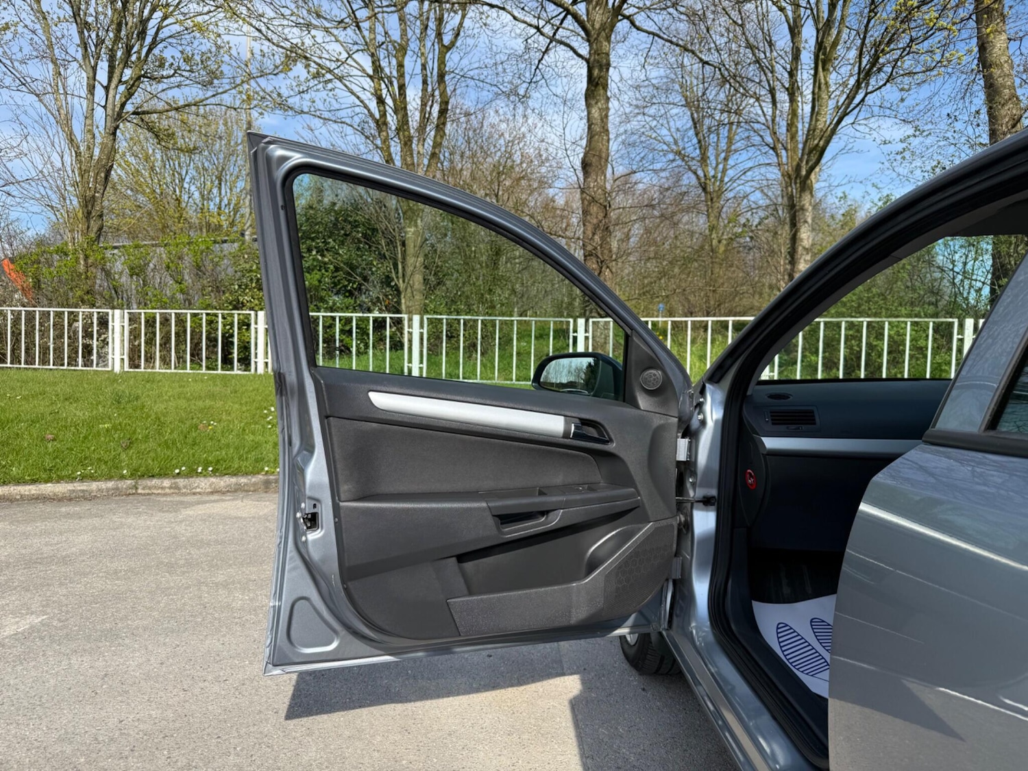 Used Vauxhall Astra 2009 for sale - 78184904: Photo 28