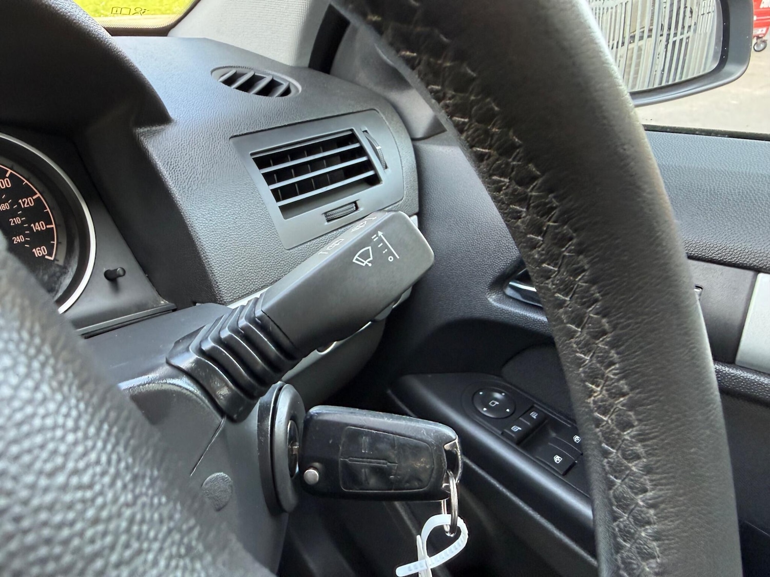 Used Vauxhall Astra 2009 for sale - 78184904: Photo 47