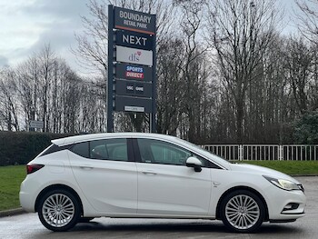 Used Vauxhall Astra 2016 for sale - 77497456: Photo