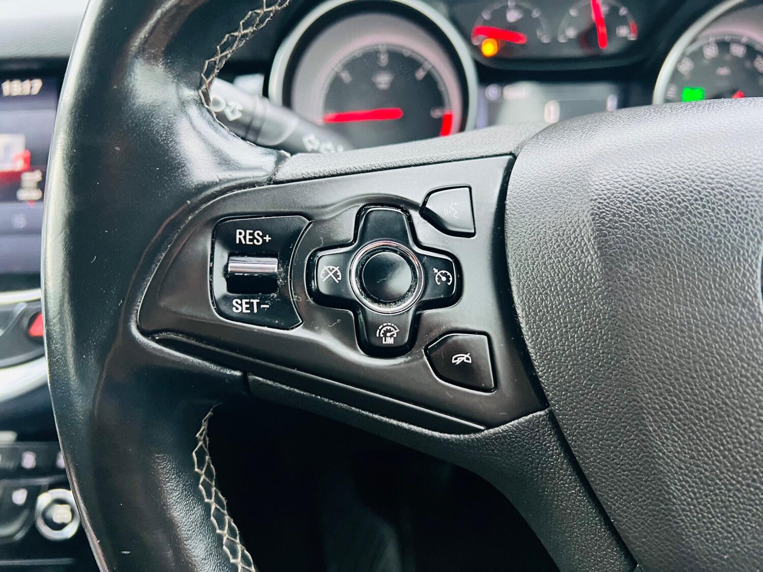 Used Vauxhall Astra for sale - 77497456: Photo 52