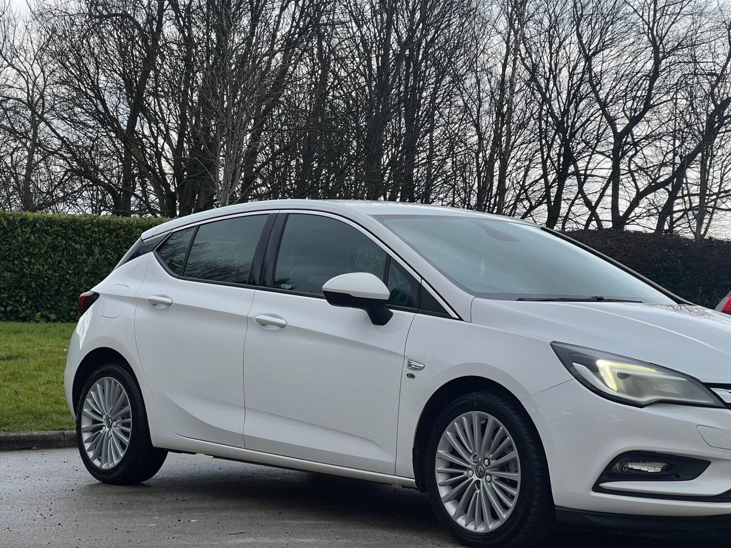 Used Vauxhall Astra for sale - 77497456: Photo 8