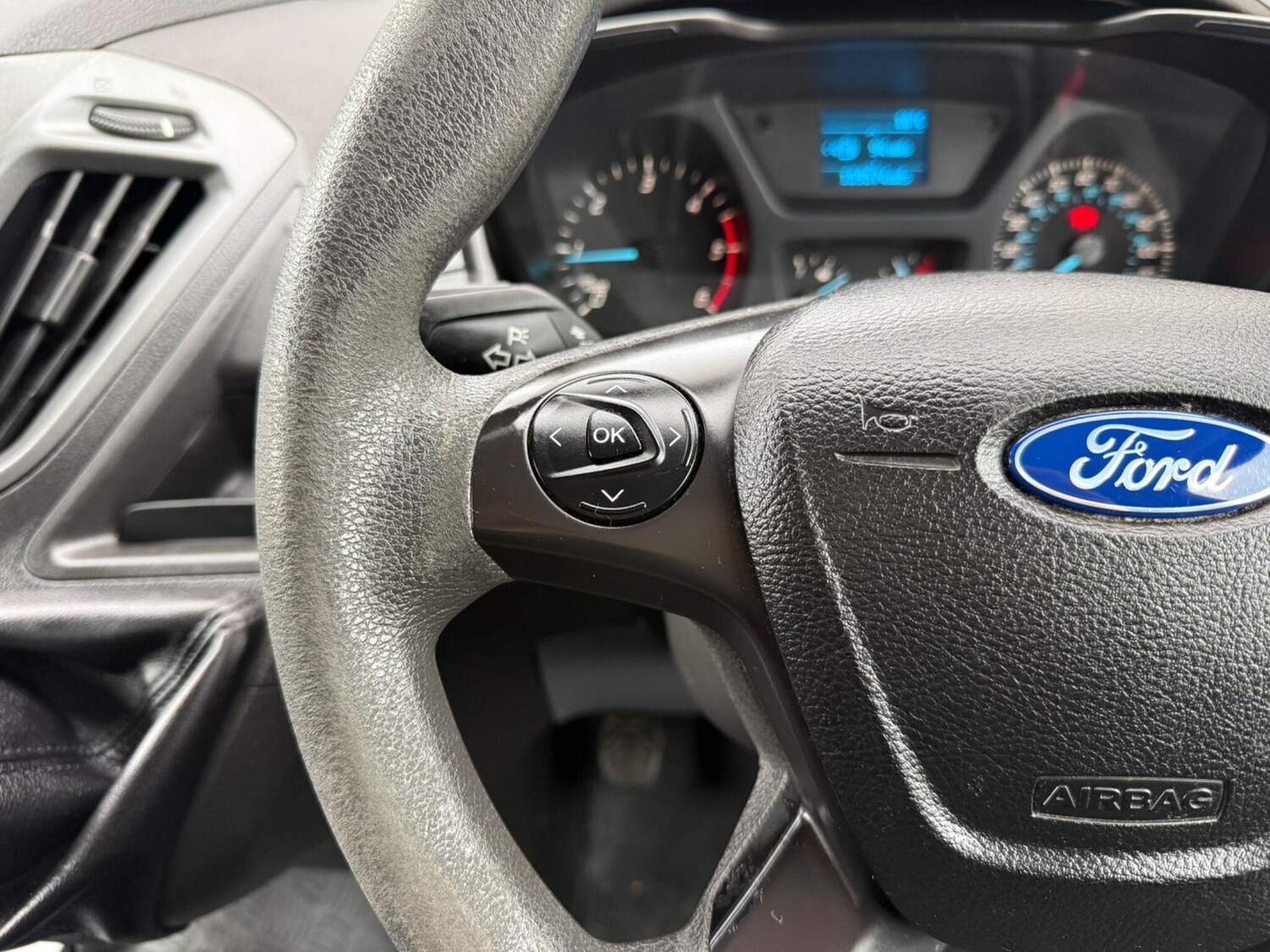 Used Ford Transit Custom 2015 for sale - 78101099: Photo 42