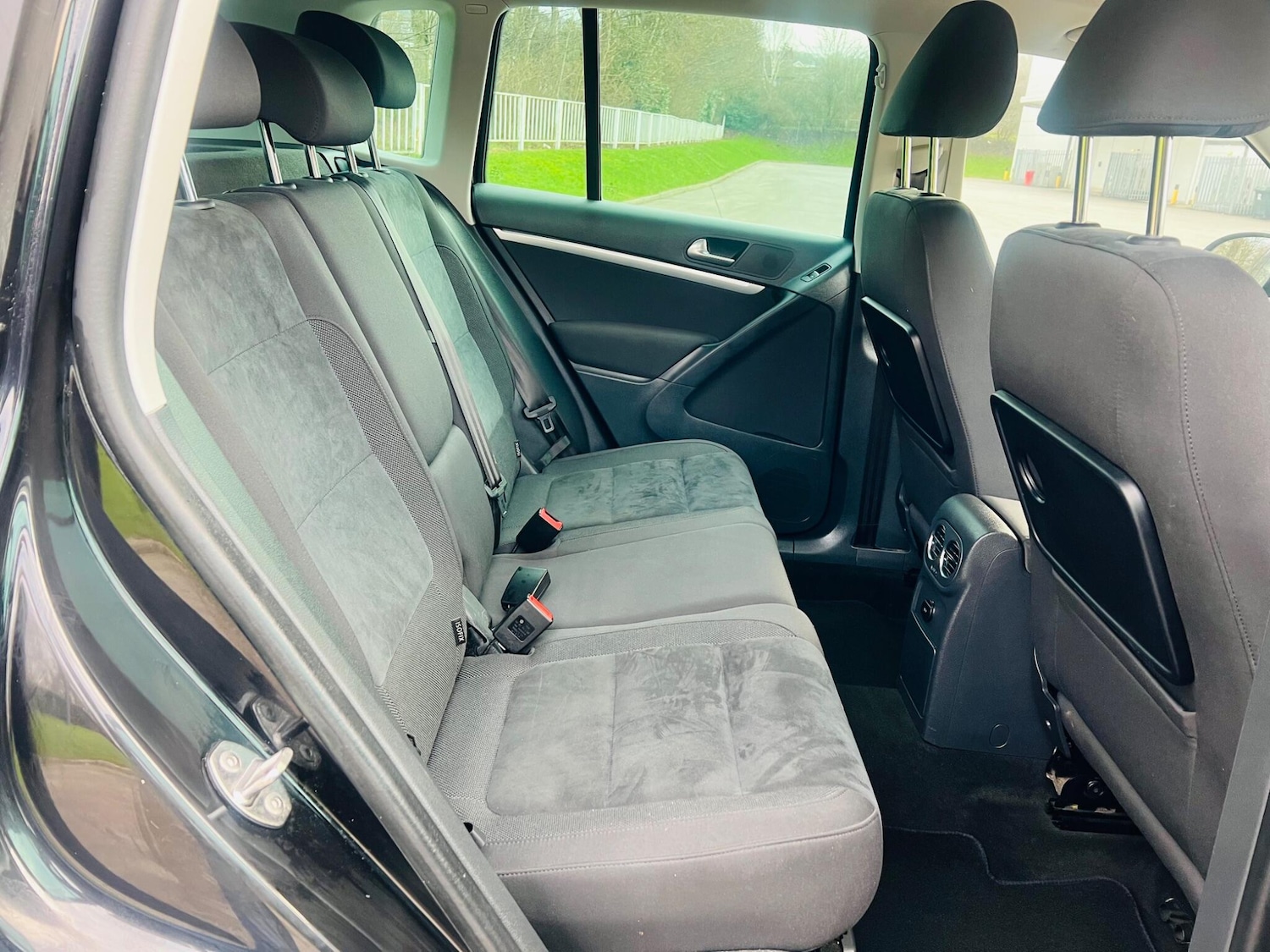 Used Volkswagen Tiguan 2015 for sale - 77633639: Photo 34