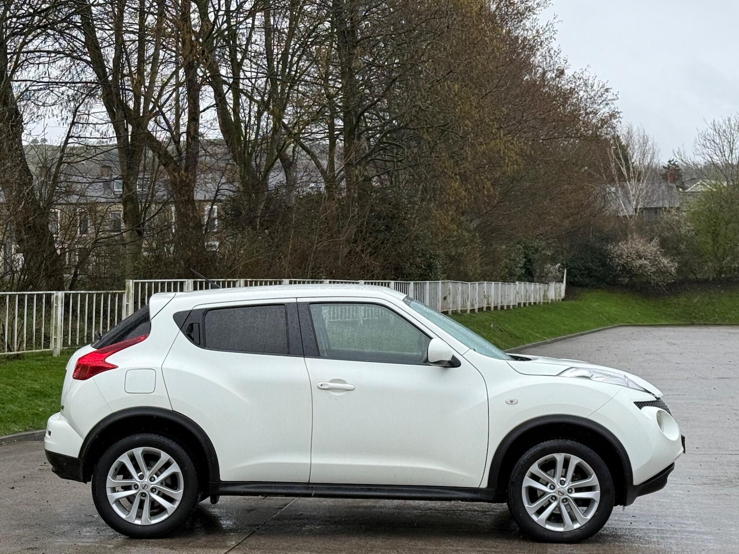 Used Nissan Juke 2011 for sale - 77926179: Photo 5