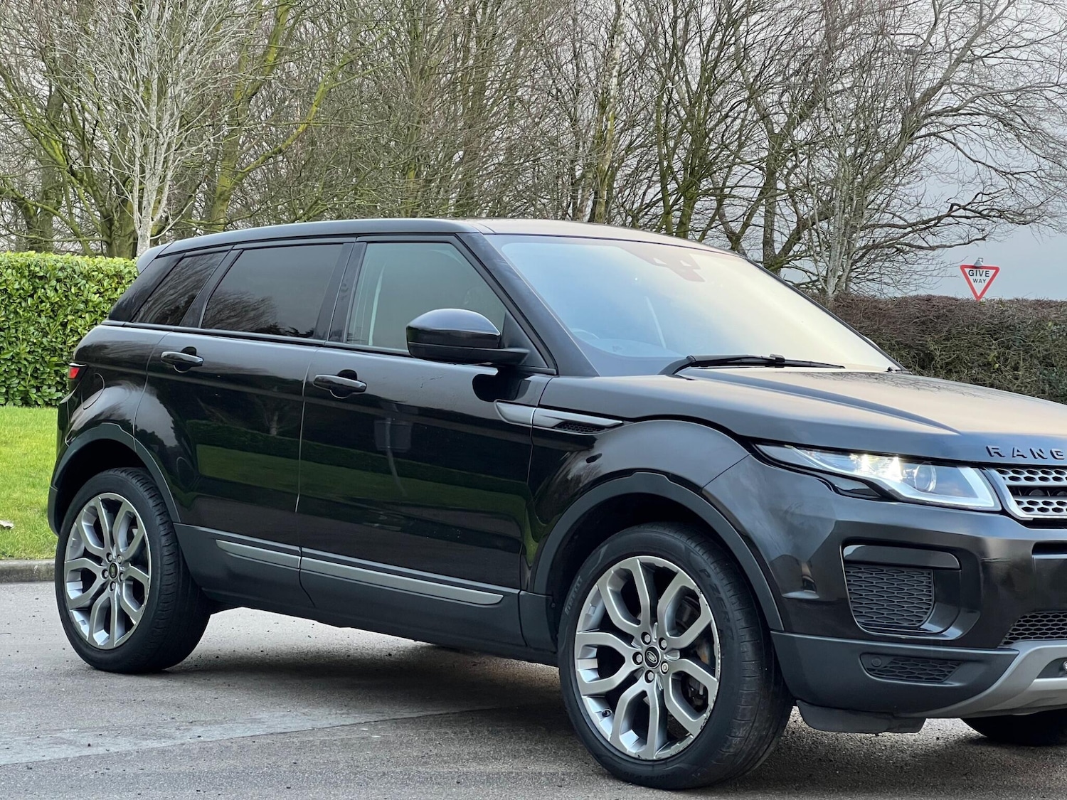 Used Land Rover Range Rover Evoque 2017 for sale - 77455596: Photo 8