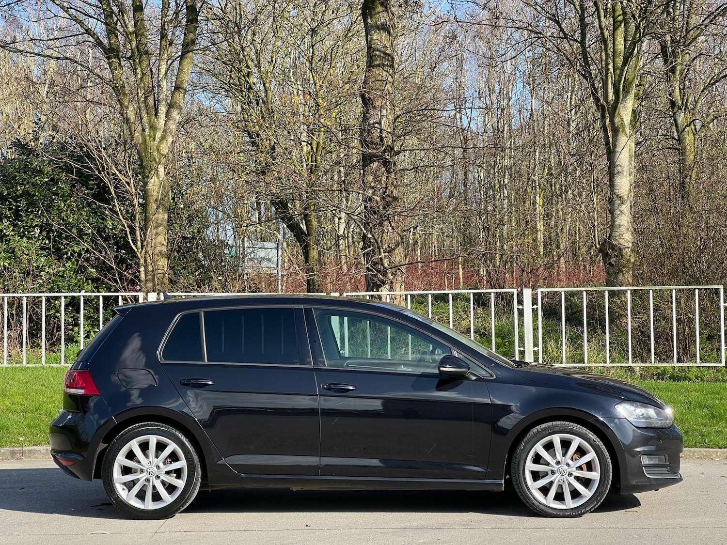 Used Volkswagen Golf for sale - 77753075: Photo 5