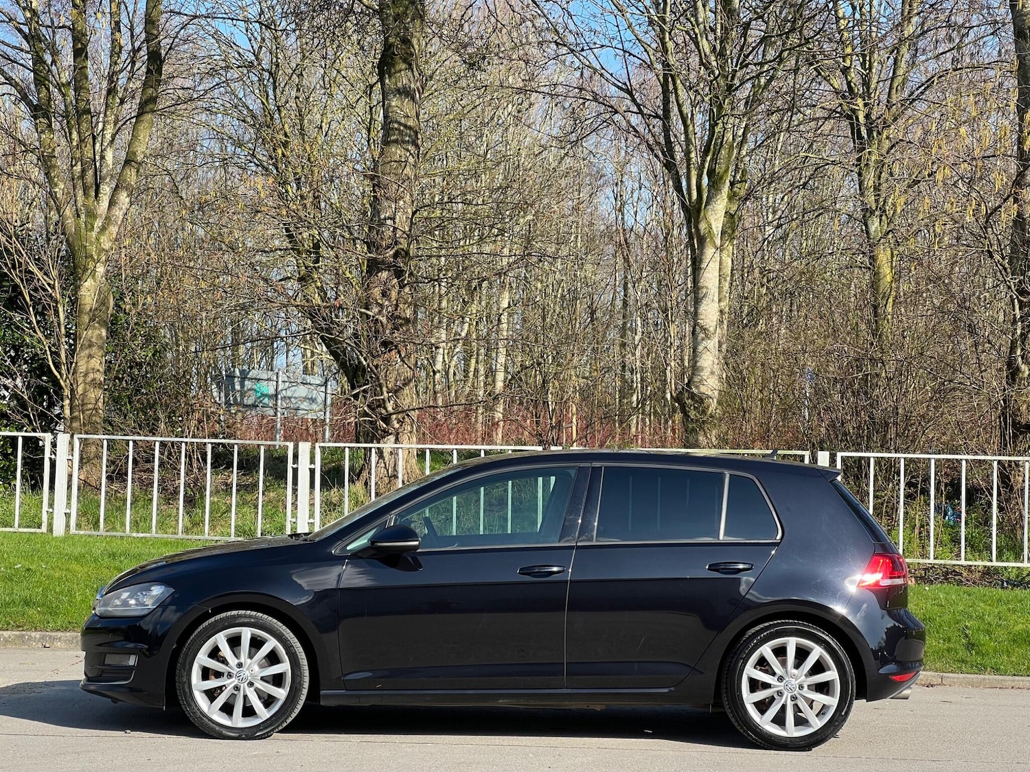 Used Volkswagen Golf for sale - 77753075: Photo 9