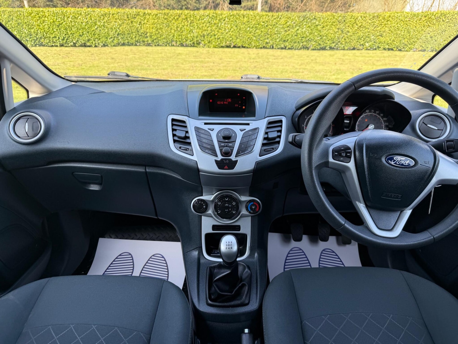 Used Ford Fiesta 2012 for sale - 78100308: Photo 40