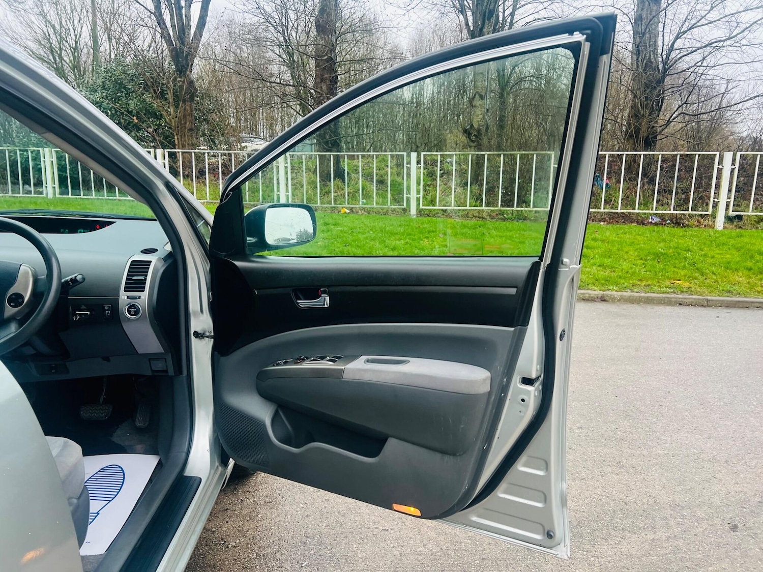 Used Toyota Prius 2005 for sale - 77560027: Photo 27