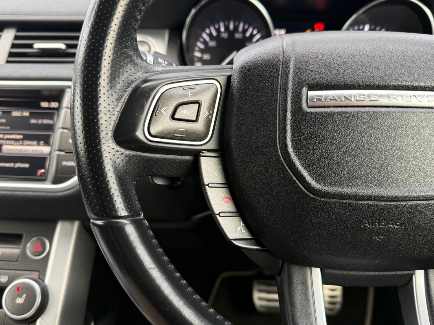 Used Land Rover Range Rover Evoque 2015 for sale - 78047423: Photo 48