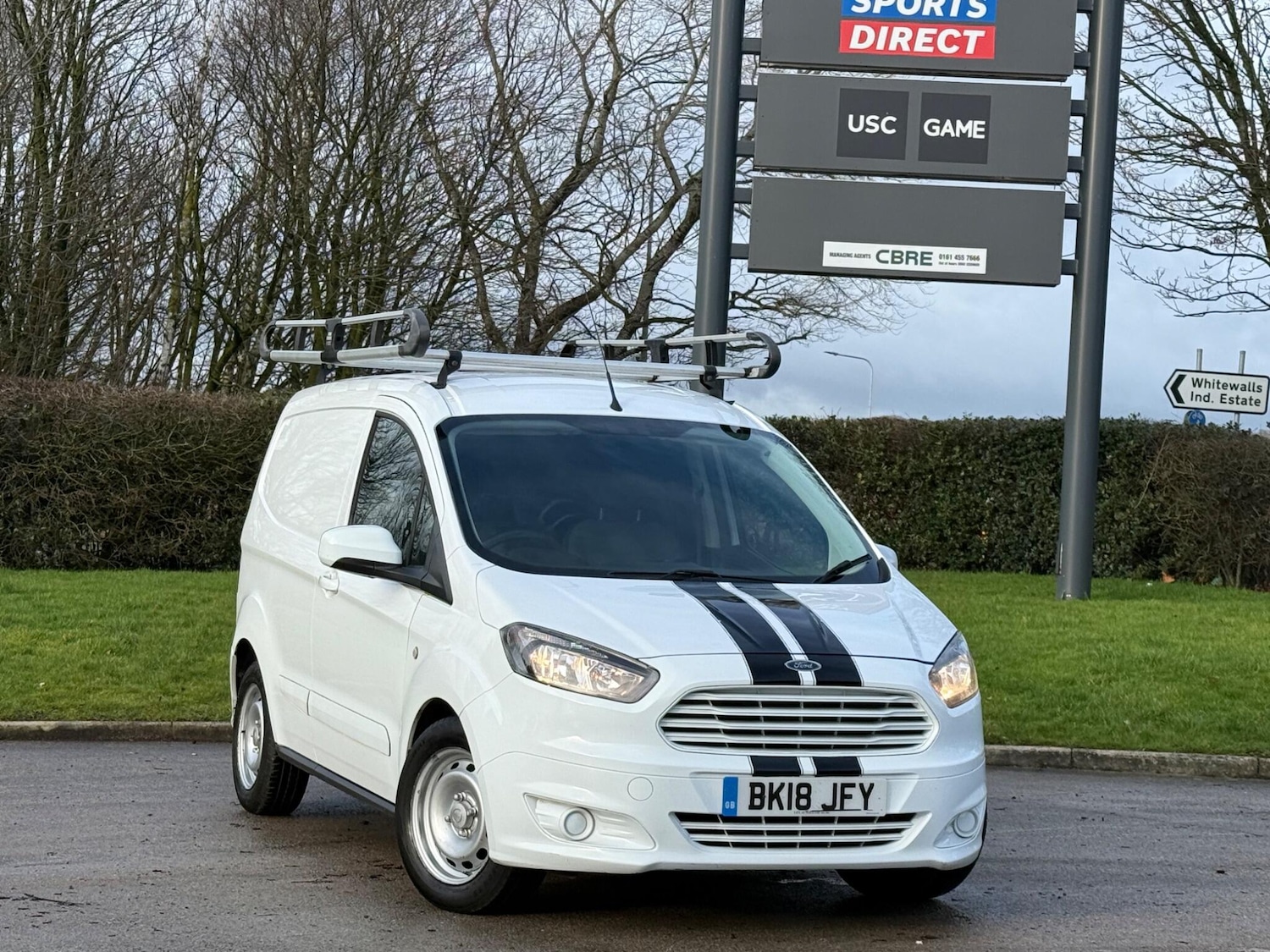 Used Ford Transit Courier for sale - 77892994: Photo 1