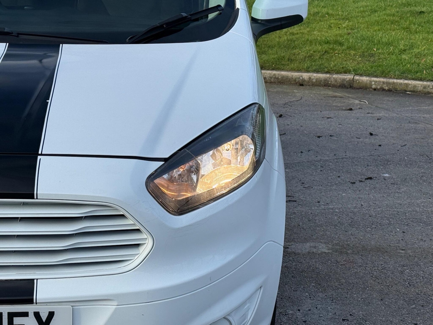 Used Ford Transit Courier for sale - 77892994: Photo 13