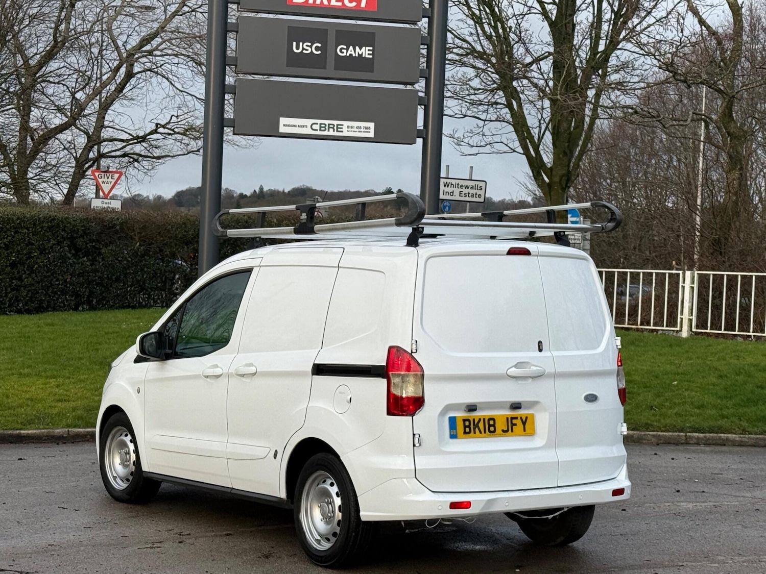 Used Ford Transit Courier for sale - 77892994: Photo 27