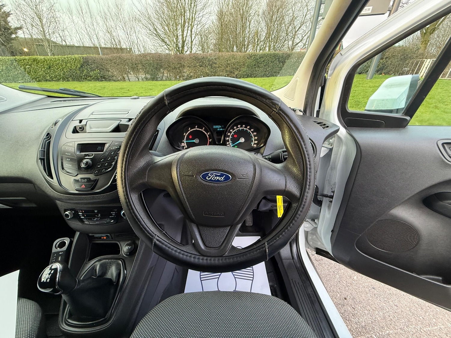 Used Ford Transit Courier for sale - 77892994: Photo 37