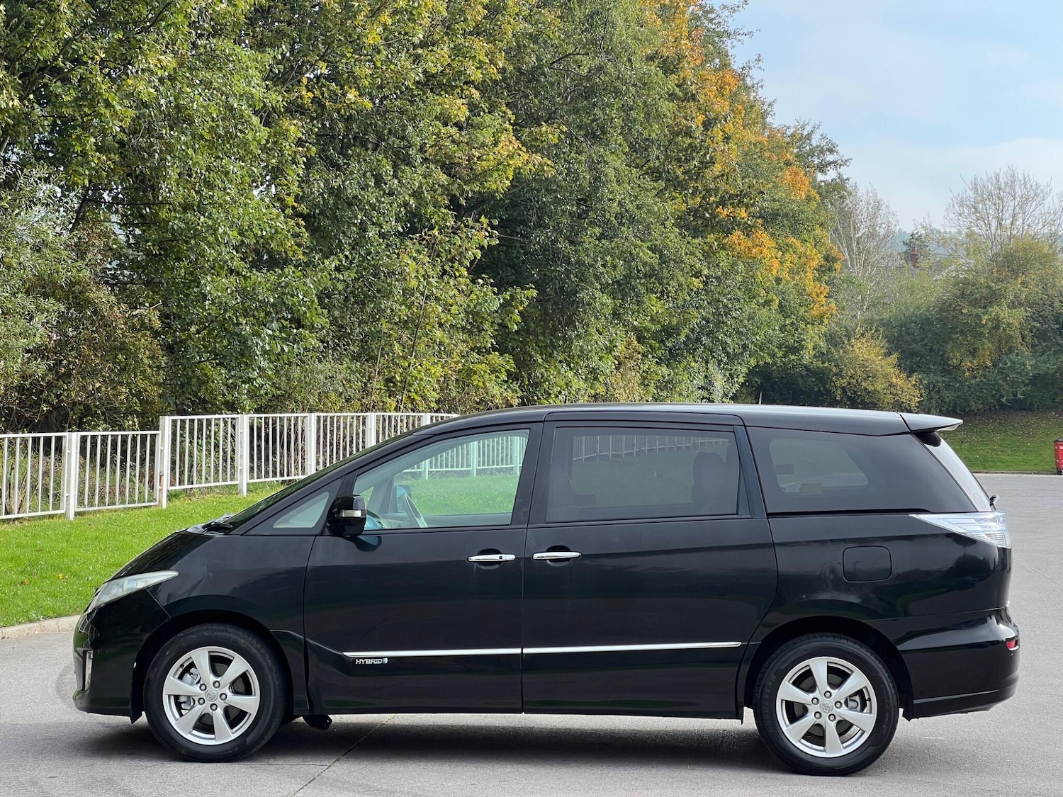 Used Toyota Estima 2020 for sale - 77456448: Photo 11