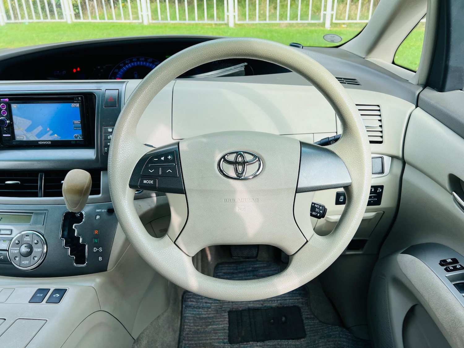 Used Toyota Estima 2020 for sale - 77456448: Photo 44