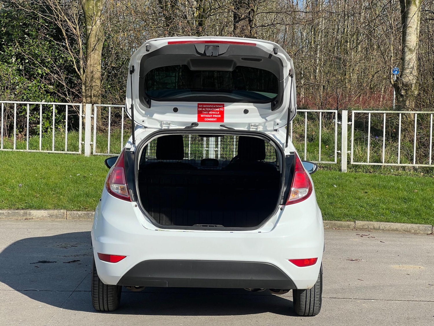 Used Ford Fiesta Van 2013 for sale - 77783195: Photo 13