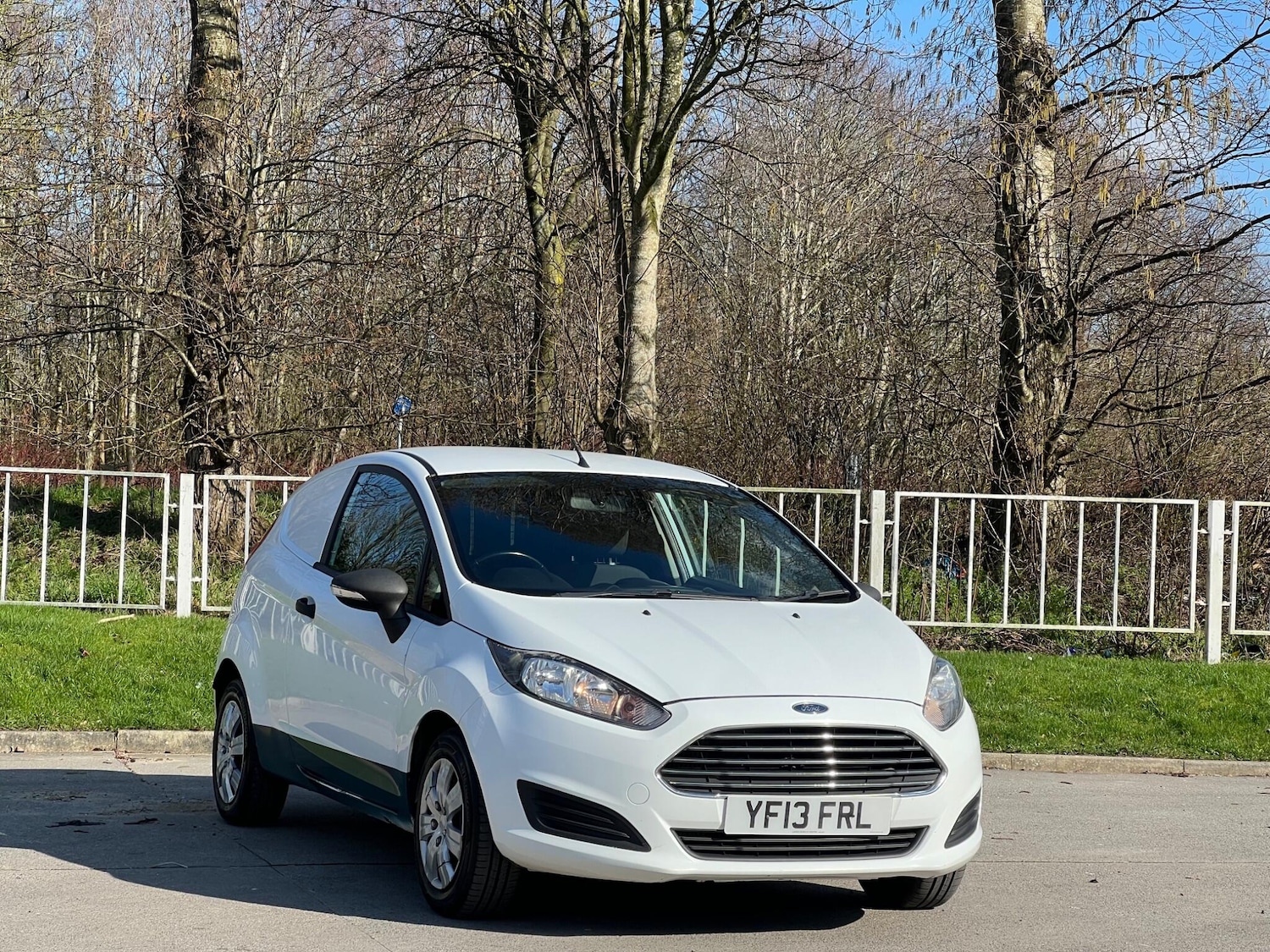 Used Ford Fiesta Van 2013 for sale - 77783195: Photo 3