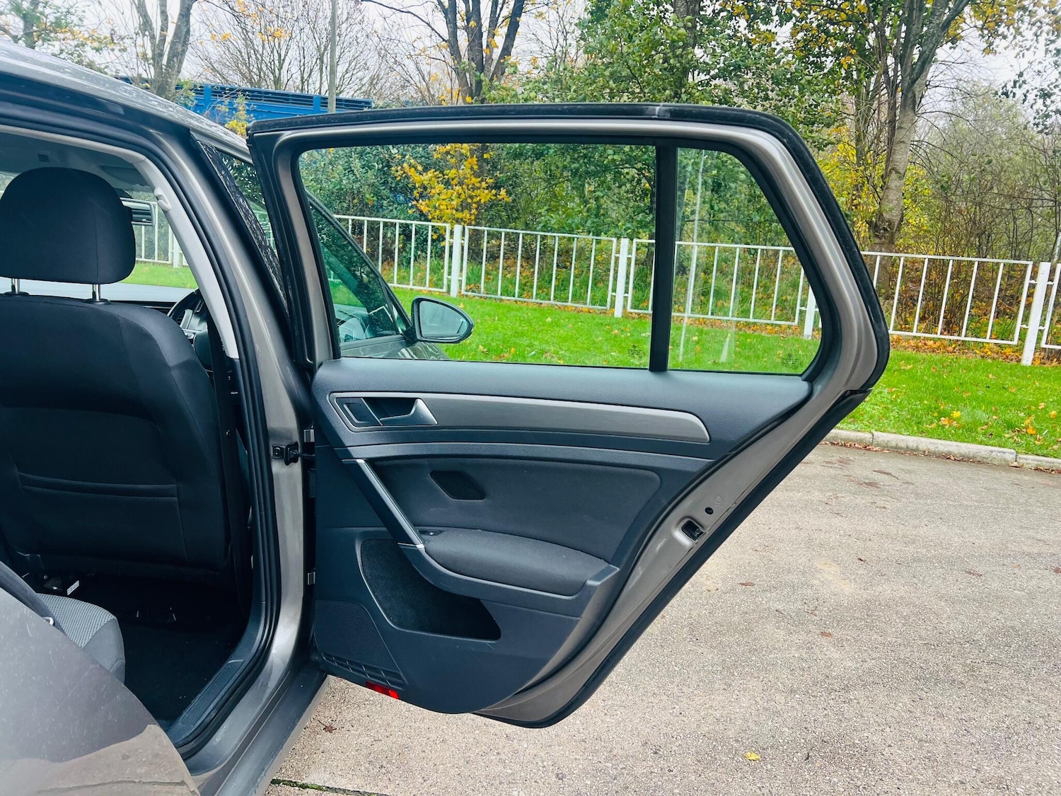 Used Volkswagen Golf 2013 for sale - 77455577: Photo 29