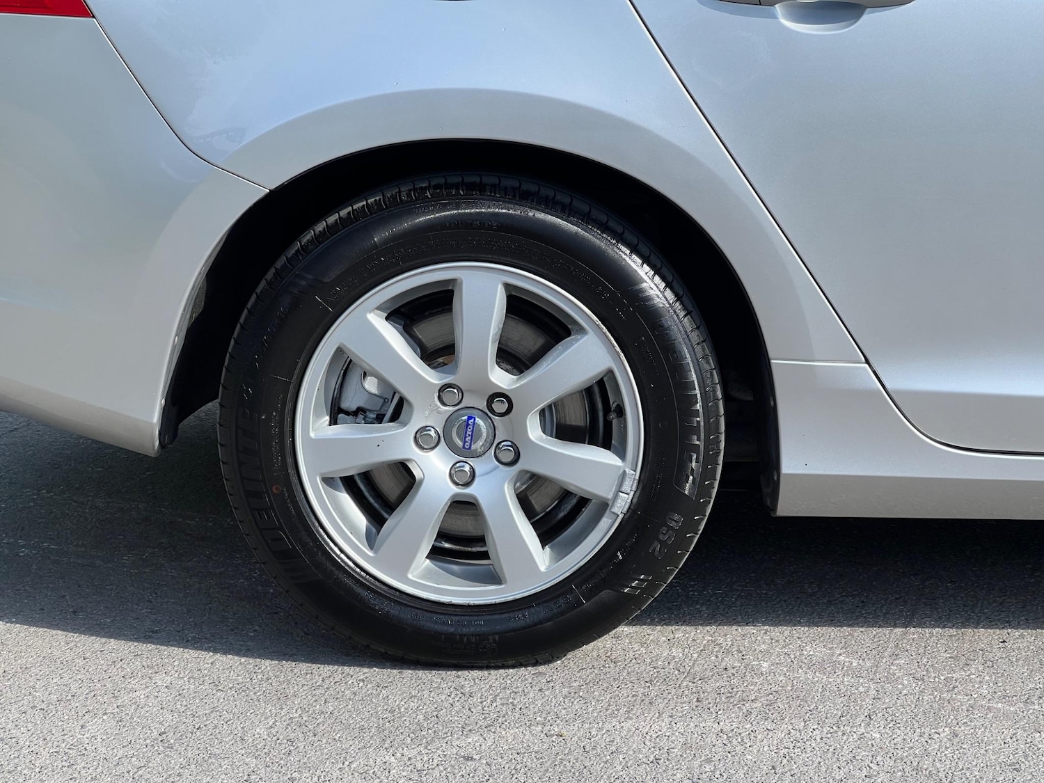 Used Volvo V60 2013 for sale - 77455932: Photo 26