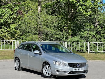 Used Volvo V60 2013 for sale - 77455932: Photo