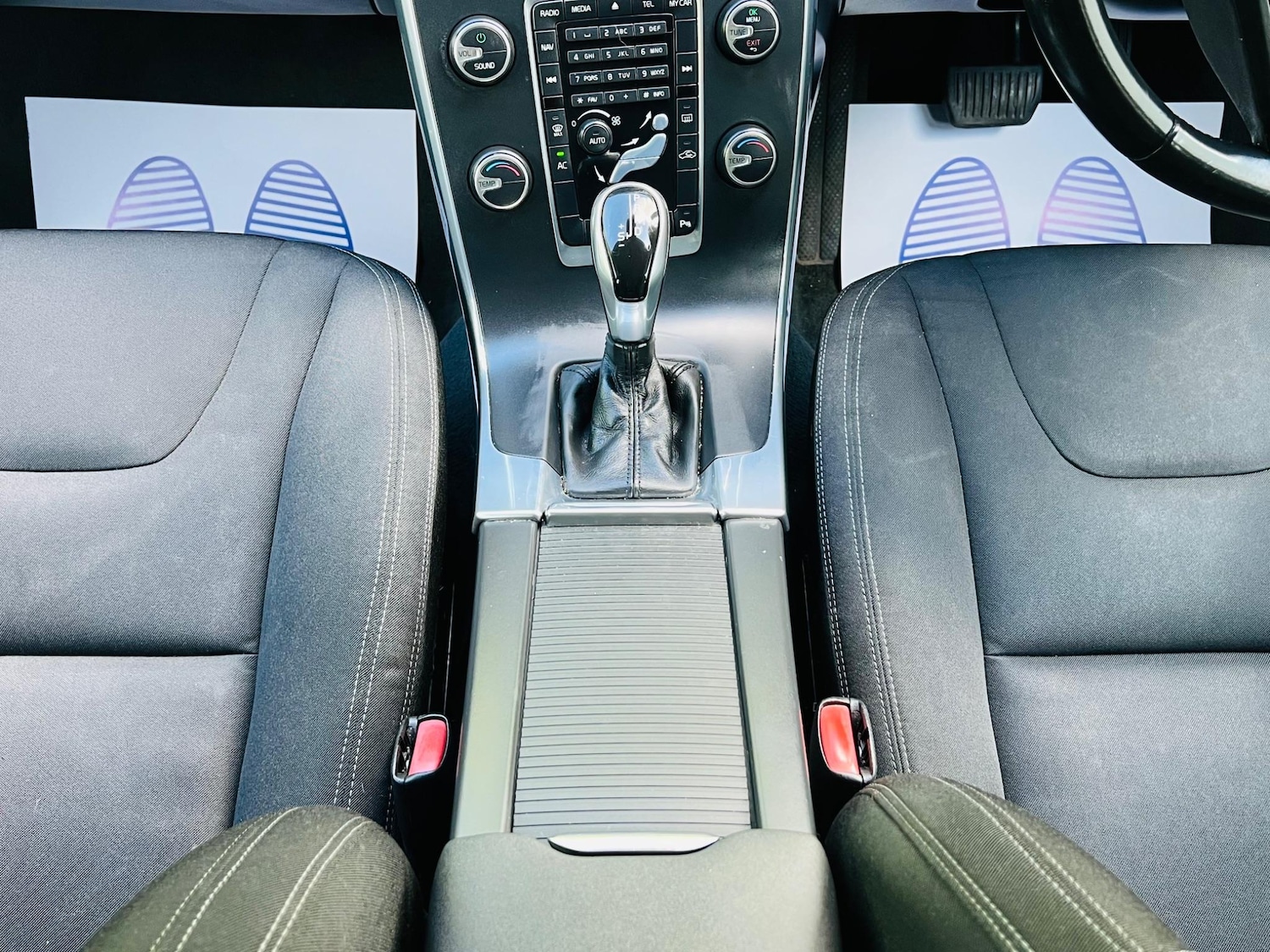 Used Volvo V60 2013 for sale - 77455932: Photo 54