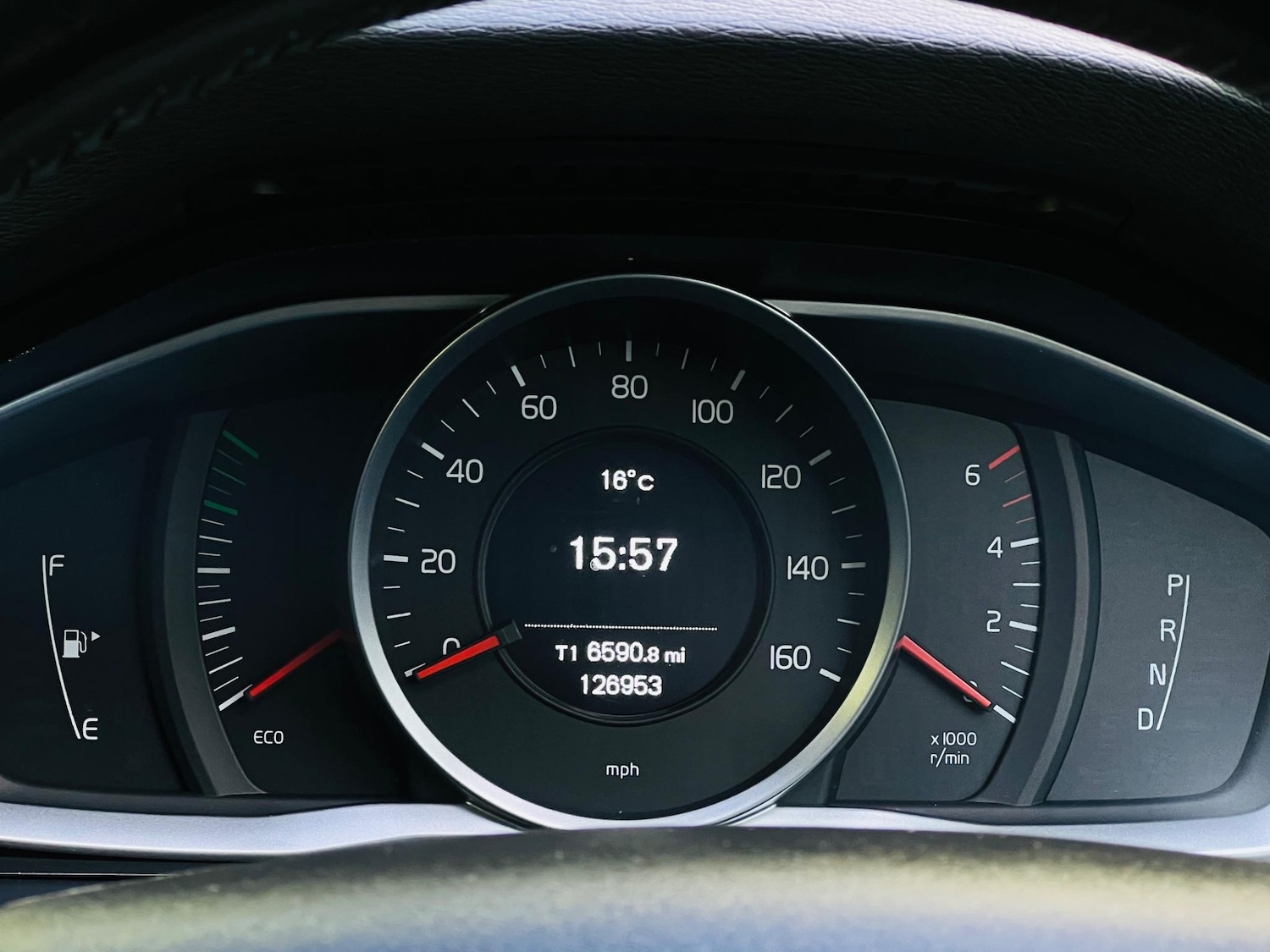 Used Volvo V60 2013 for sale - 77455932: Photo 63