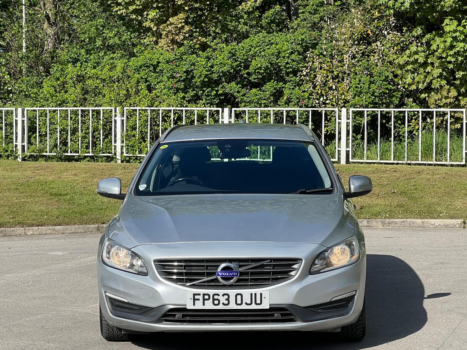 Used Volvo V60 2013 for sale - 77455932: Photo 9