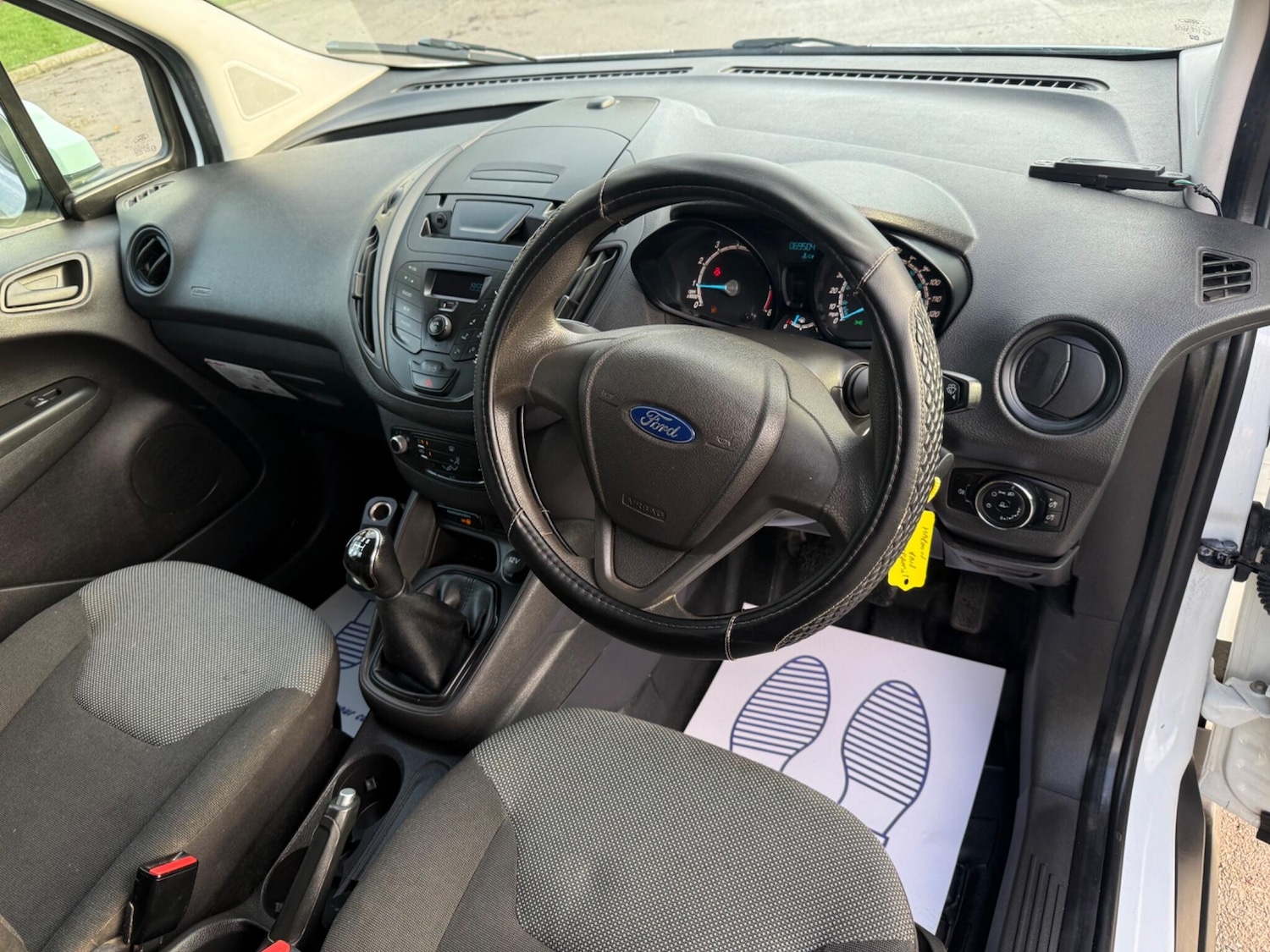 Used Ford Transit Courier 2018 for sale - 77550591: Photo 19