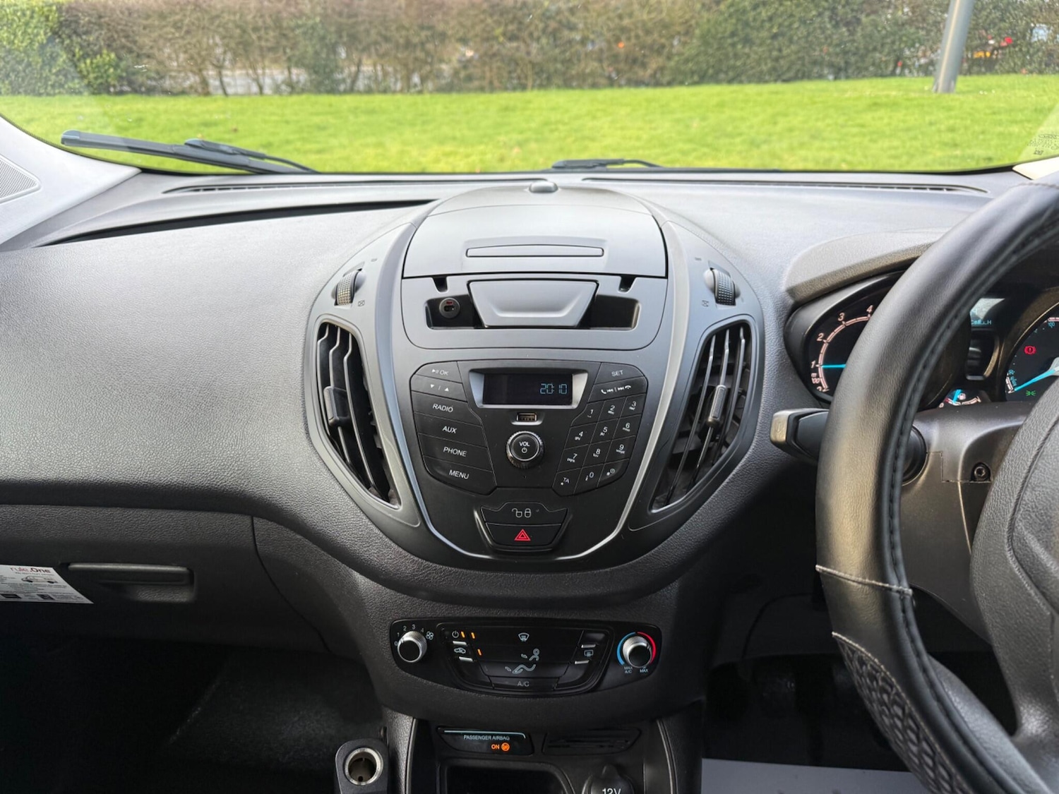 Used Ford Transit Courier 2018 for sale - 77550591: Photo 33