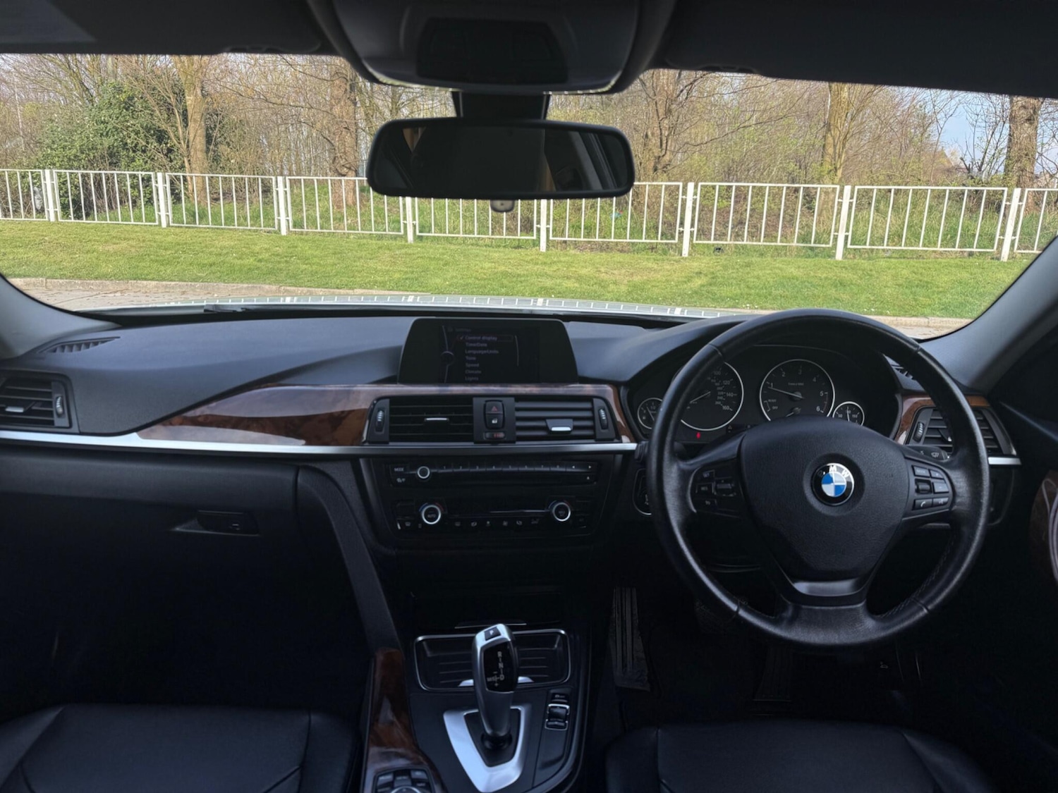 Used BMW 3 Series 2012 for sale - 77977808: Photo 40