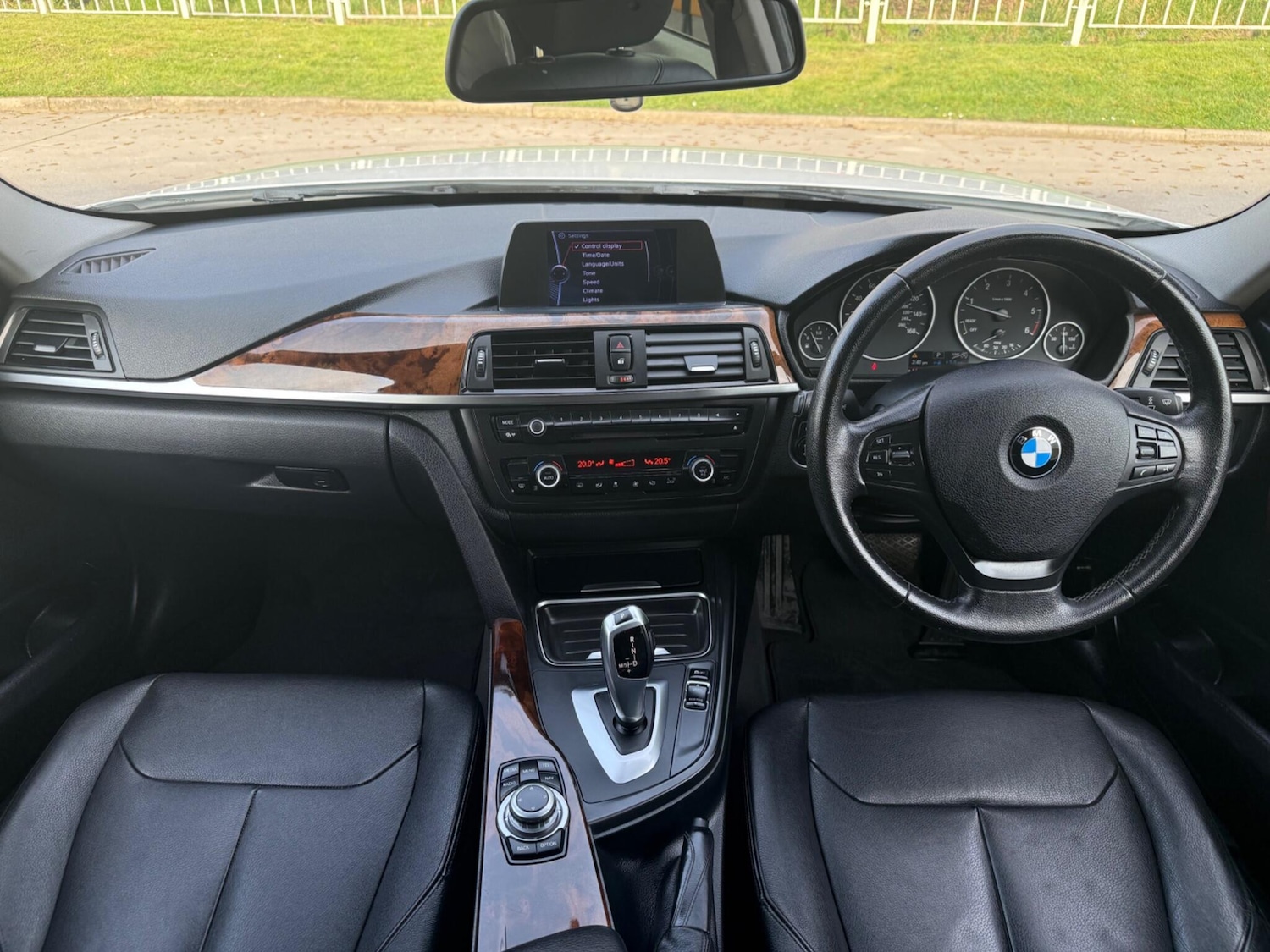 Used BMW 3 Series 2012 for sale - 77977808: Photo 41