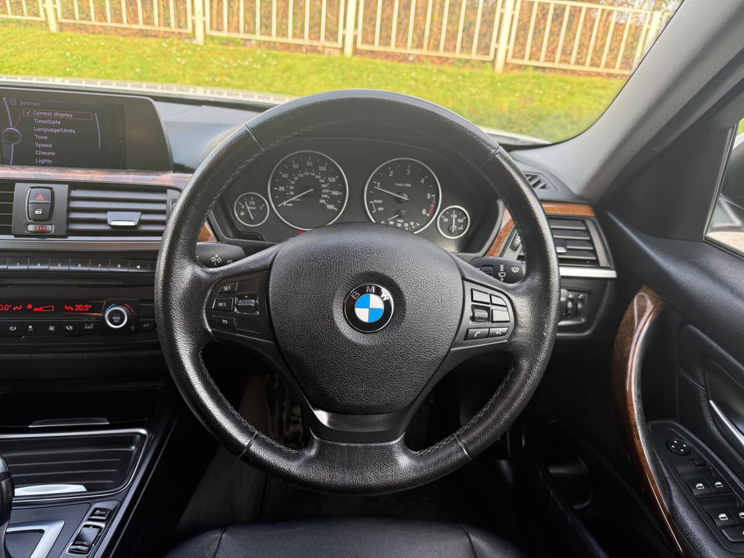 Used BMW 3 Series 2012 for sale - 77977808: Photo 47