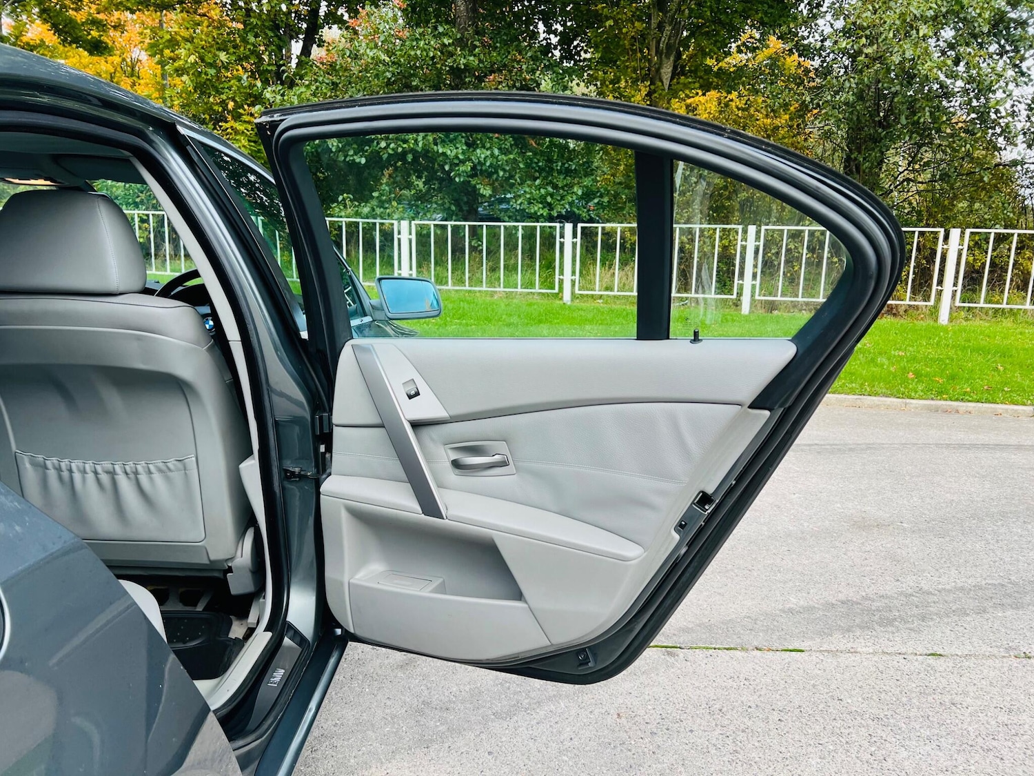 Used BMW 5 Series 2004 for sale - 77455930: Photo 30