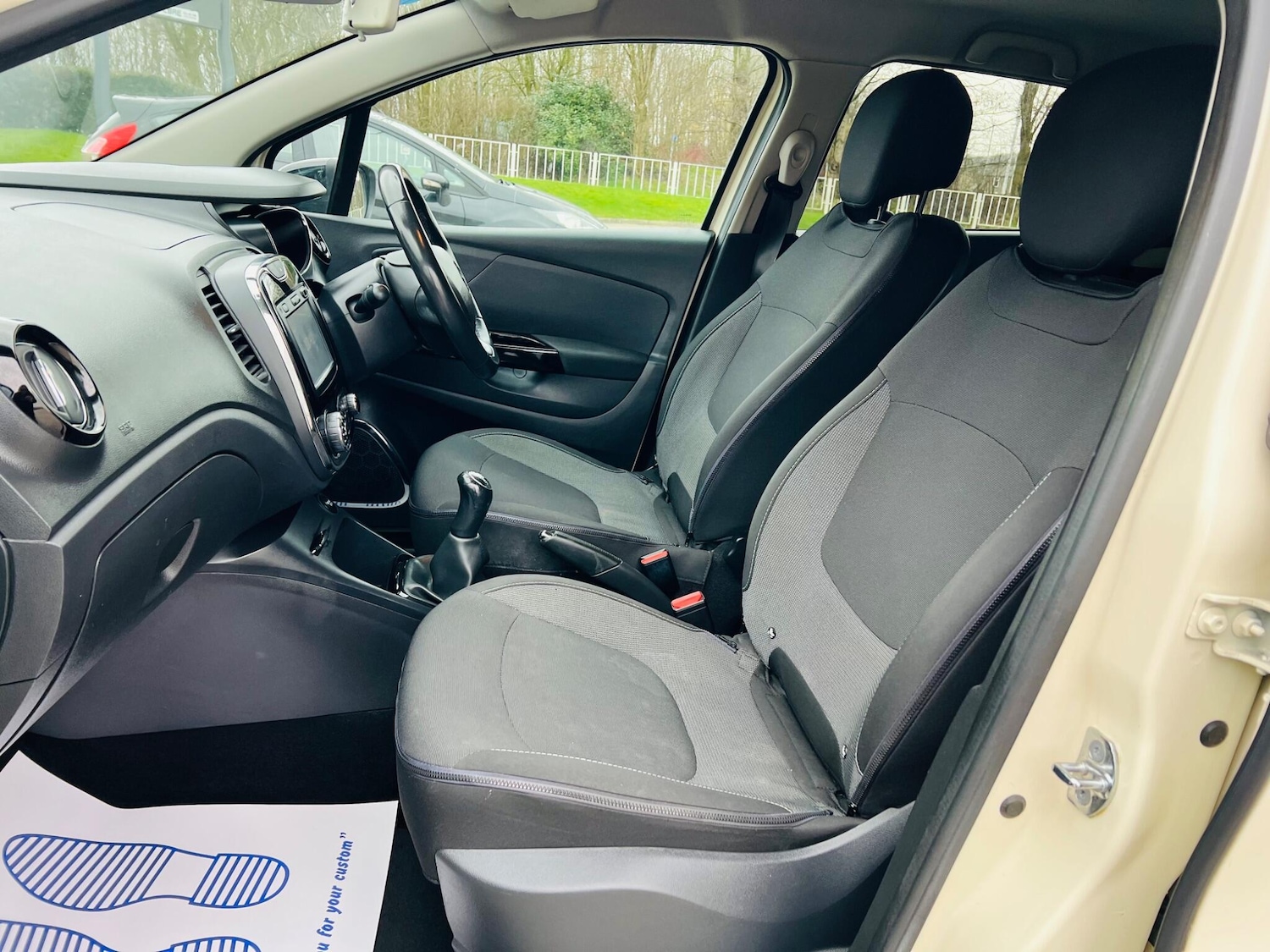 Used Renault Captur for sale - 77598796: Photo 24