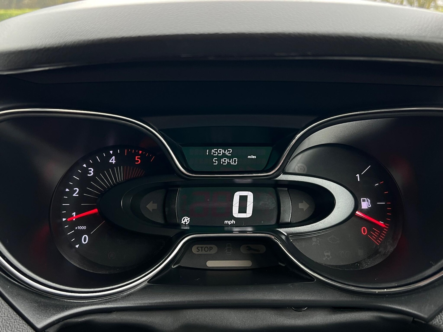 Used Renault Captur for sale - 77598796: Photo 48