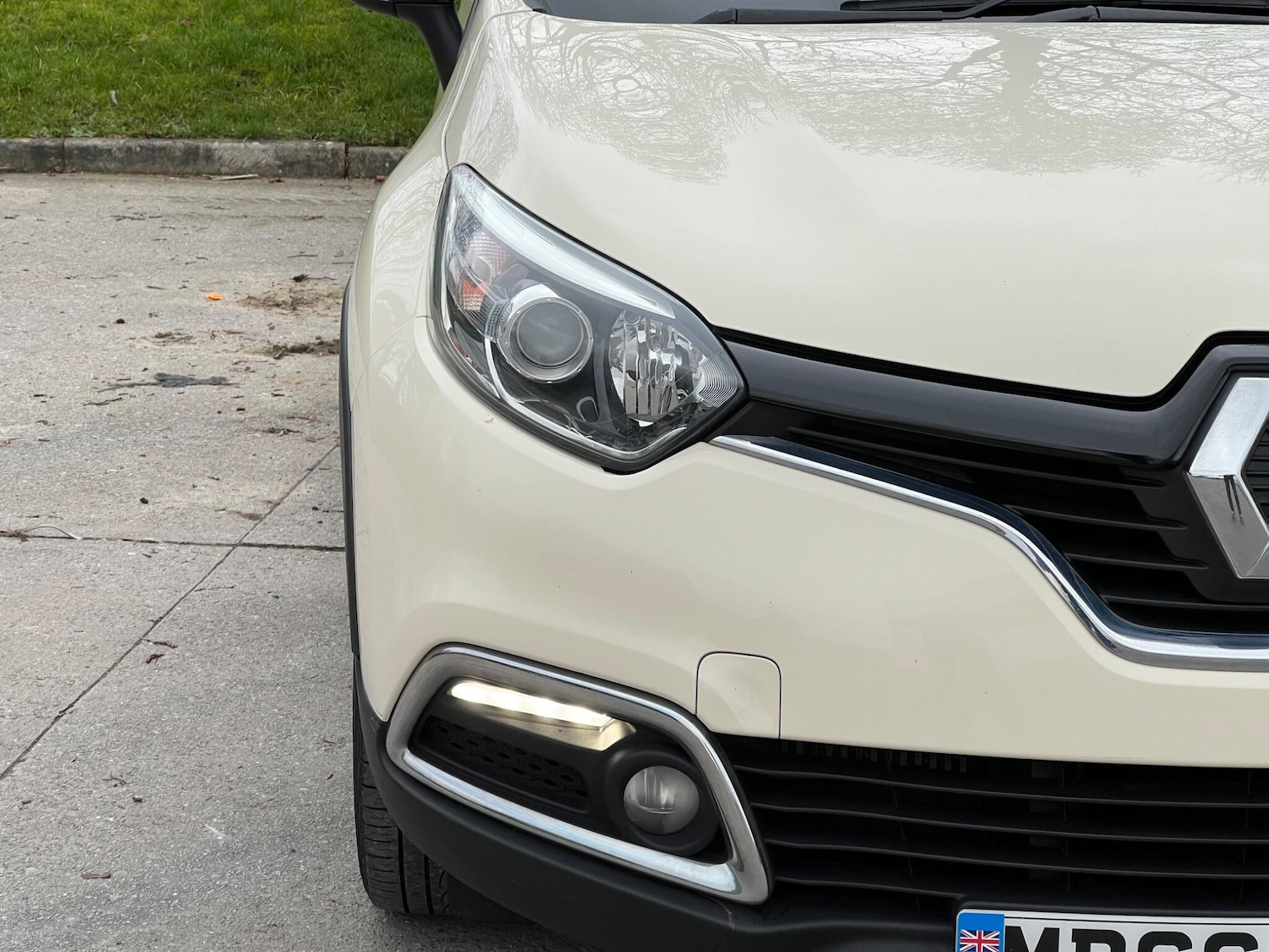 Used Renault Captur for sale - 77598796: Photo 9