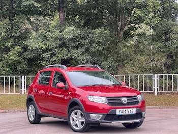 Used Dacia Sandero Stepway 2014 for sale - 77455580: Photo