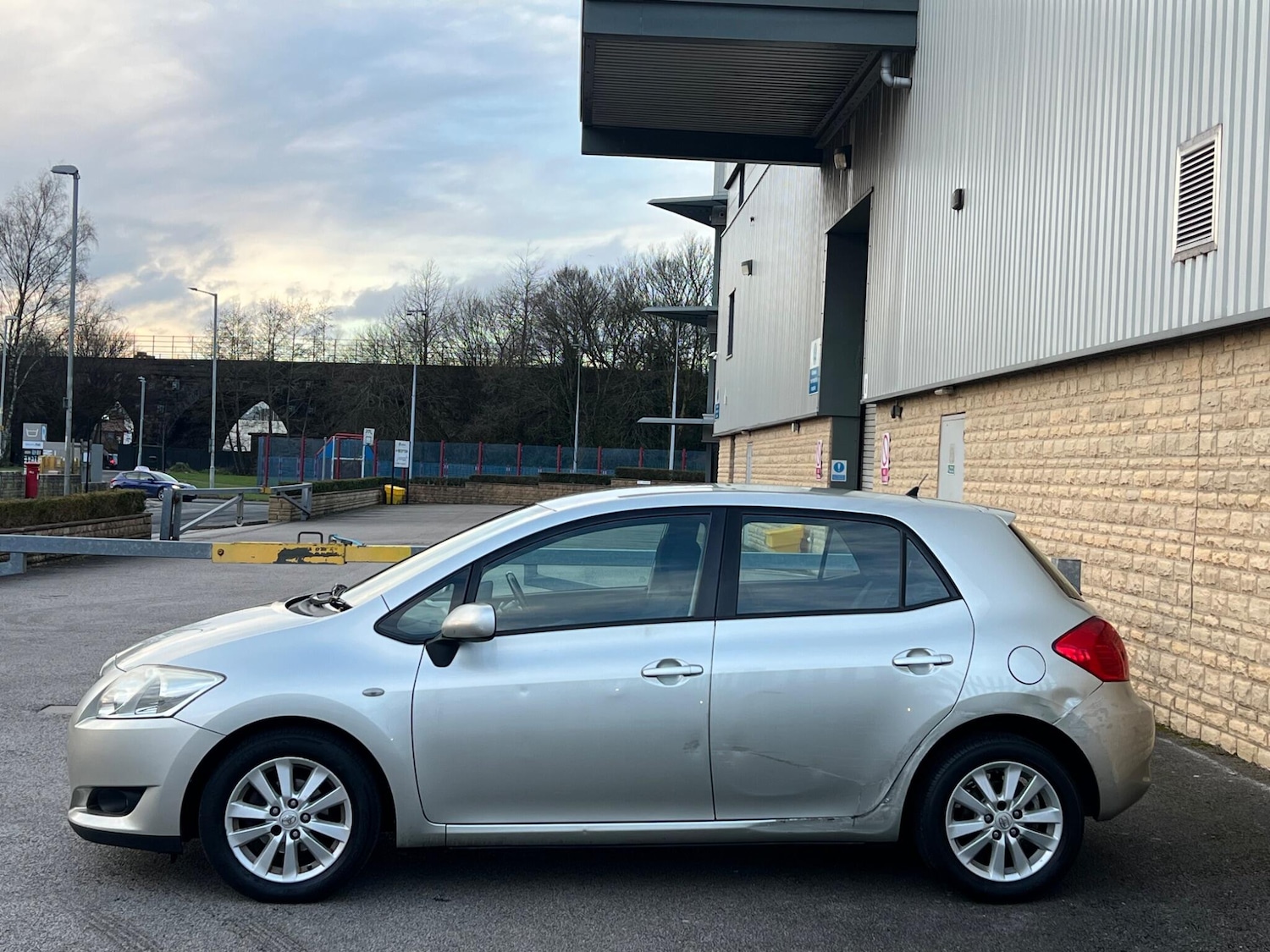 Used Toyota Auris 2009 for sale - 77456475: Photo 8
