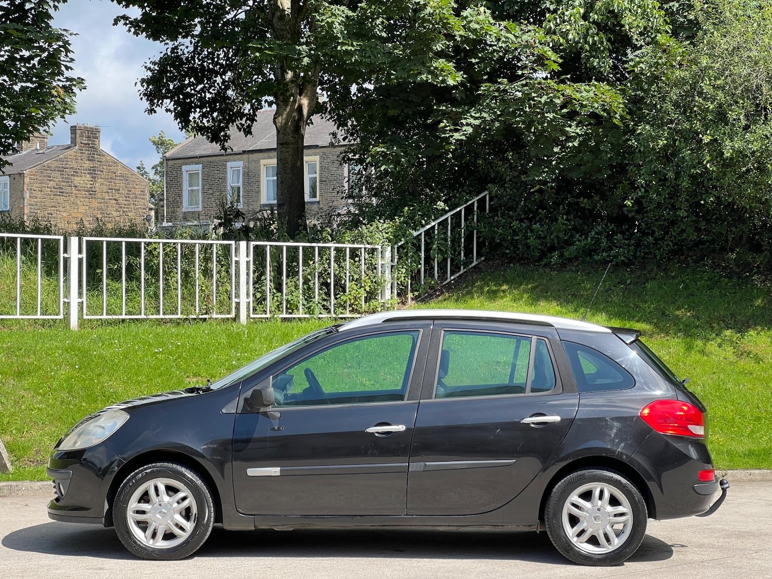 Used Renault Clio 2008 for sale - 77455585: Photo 10