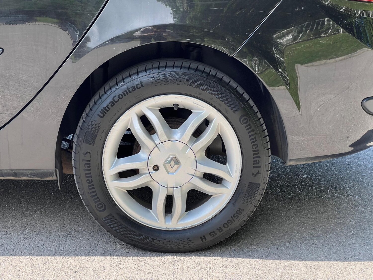 Used Renault Clio 2008 for sale - 77455585: Photo 24