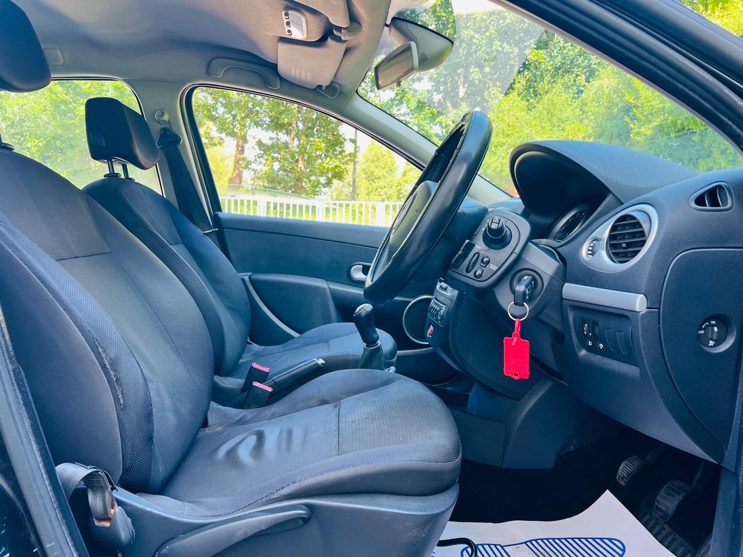 Used Renault Clio 2008 for sale - 77455585: Photo 33