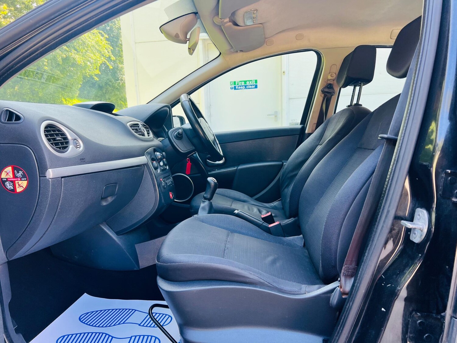 Used Renault Clio 2008 for sale - 77455585: Photo 35