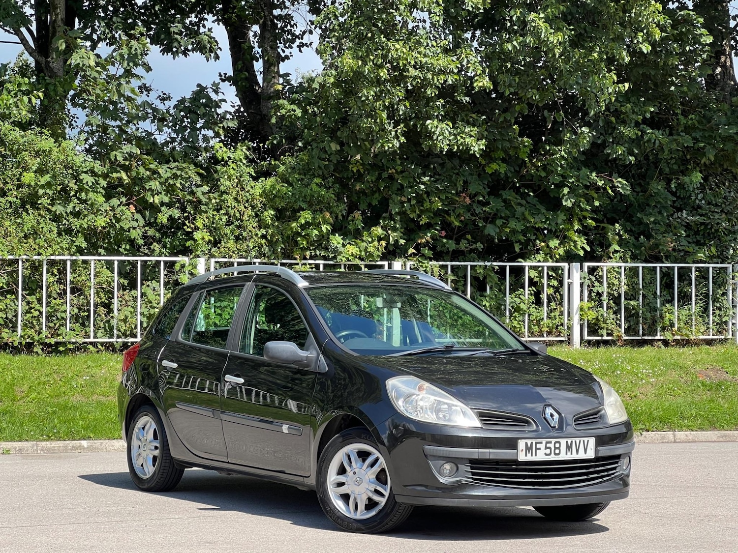 Used Renault Clio 2008 for sale - 77455585: Photo 4