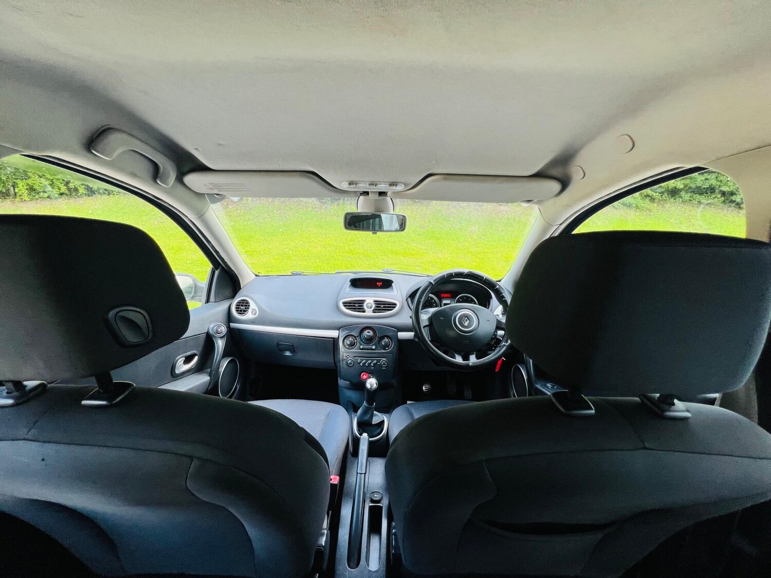 Used Renault Clio 2008 for sale - 77455585: Photo 46