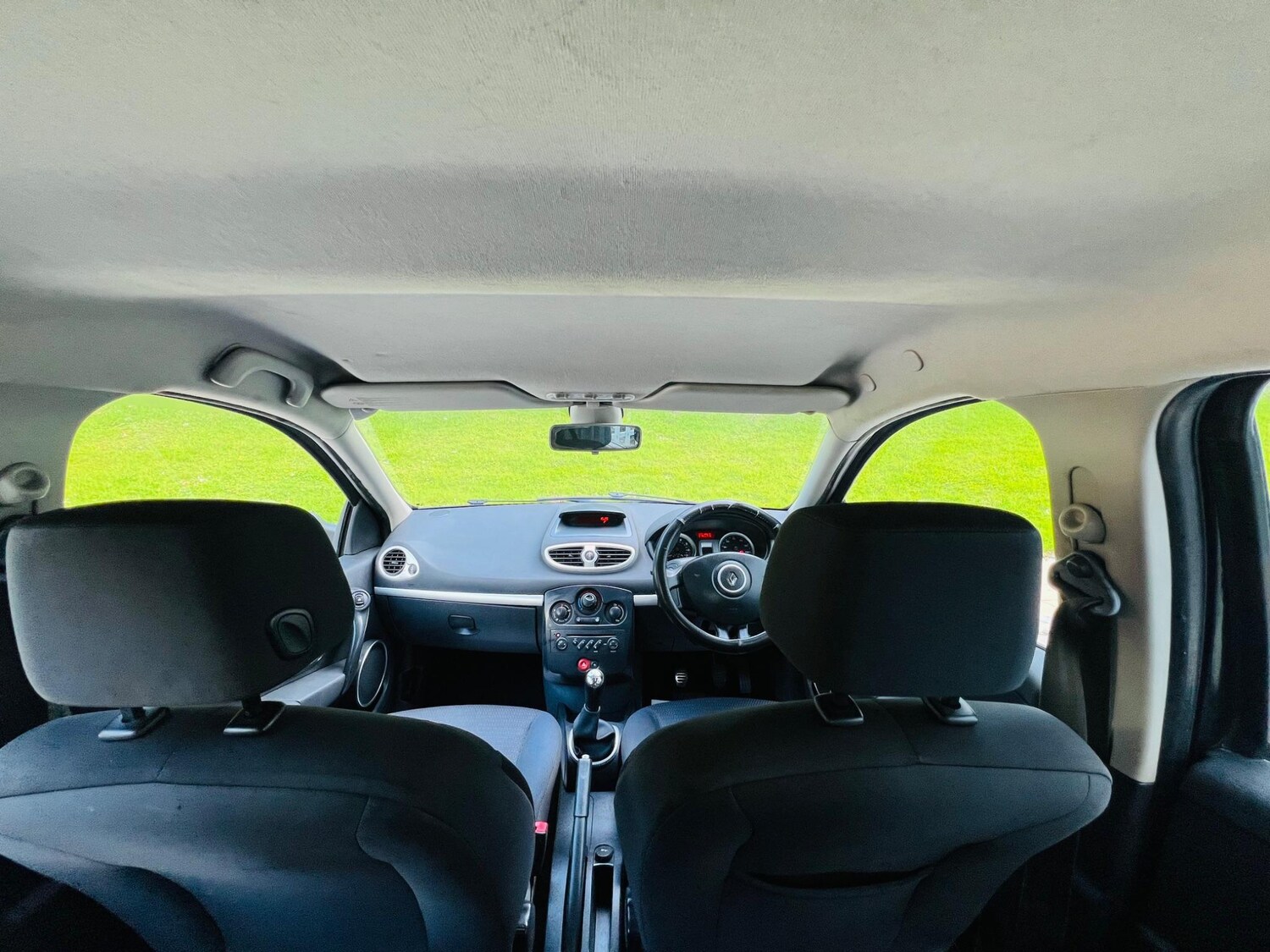 Used Renault Clio 2008 for sale - 77455585: Photo 47