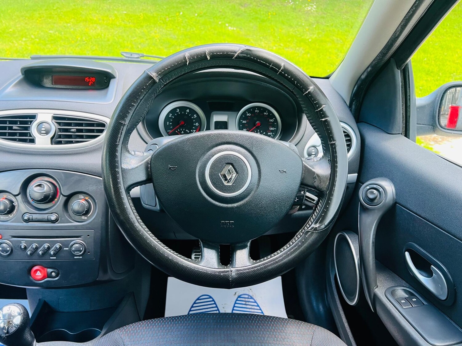 Used Renault Clio 2008 for sale - 77455585: Photo 60