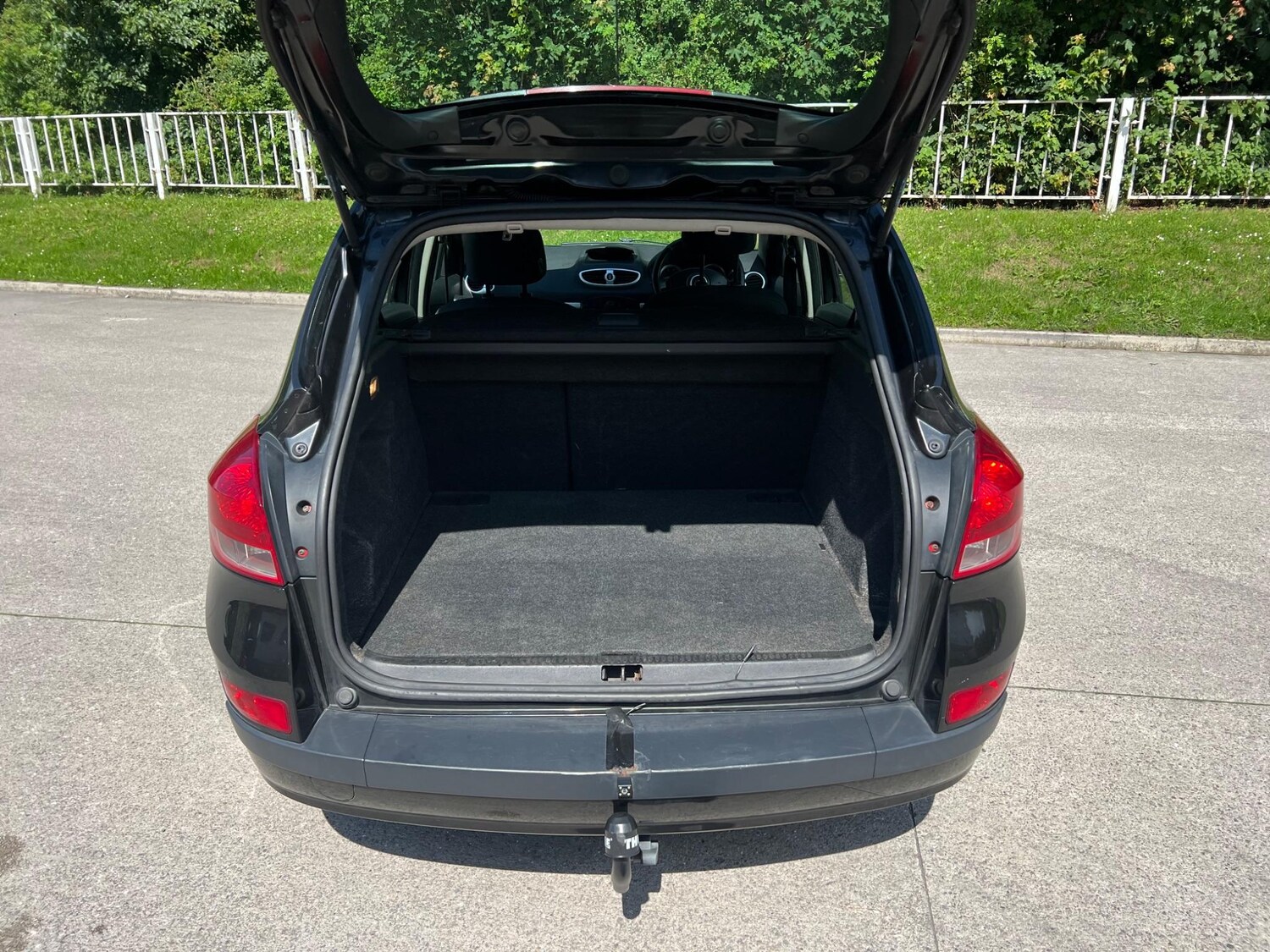 Used Renault Clio 2008 for sale - 77455585: Photo 65