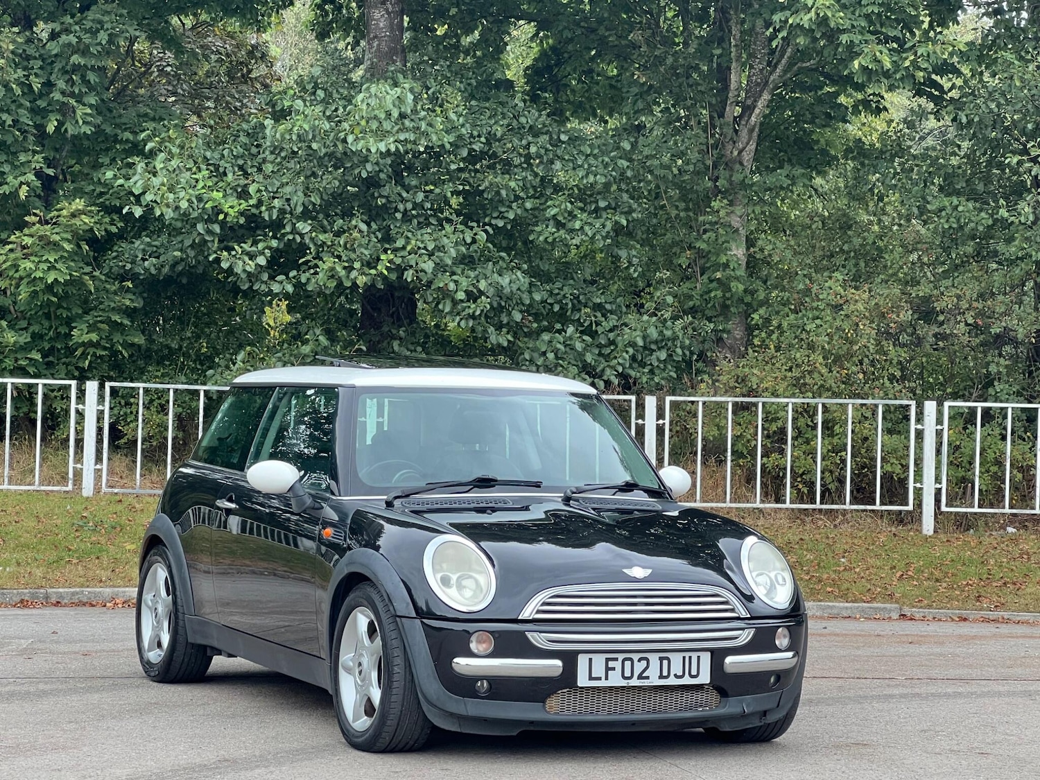 Used MINI Hatch 2002 for sale - 77455393: Photo 3