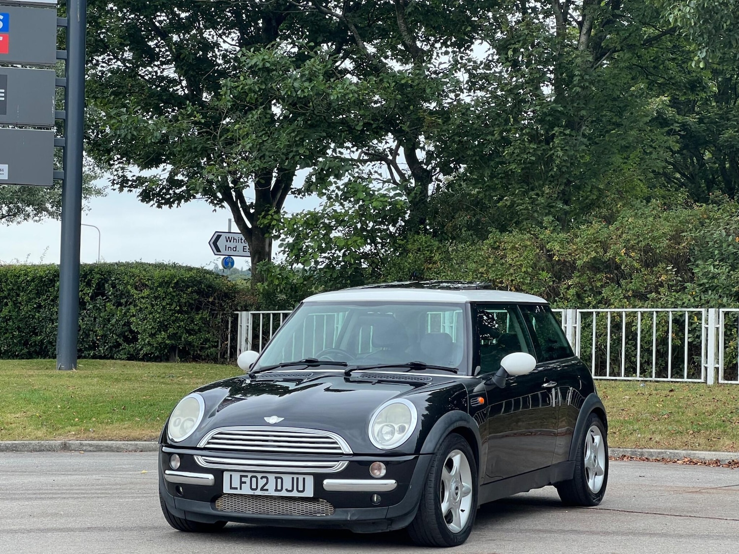 Used MINI Hatch 2002 for sale - 77455393: Photo 9